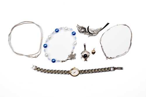 Collection of jewellery