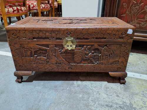Camphor wood box