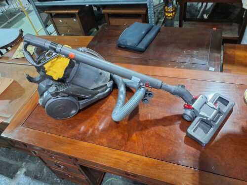 Dyson DC08 cylinder vacuum cleaner