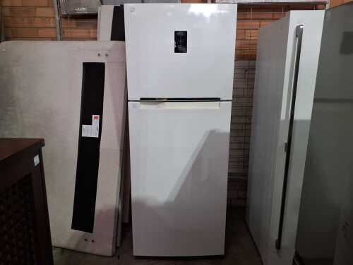 Samsung 415L top mount fridge freezer
