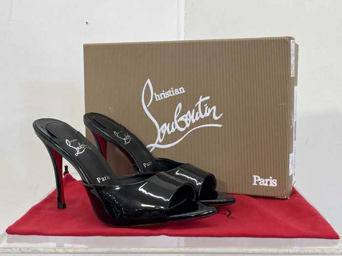 Designer style heels in black and red, size EU 39