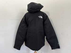 The North Face Men's Down Jacket in black, size M - 3