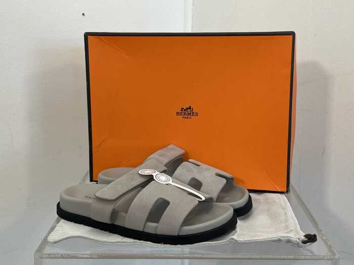 Designer style sandals in grey, size EU 38