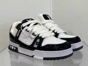 Designer style sneakers in black and white, size 6 - 3