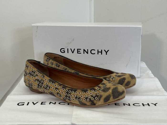 Designer style flats in Leopard, size EU 36