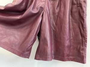 Motto Pu Cleo Short in Burgundy, size 18 - 2