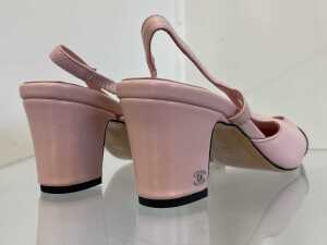 Designer style heels in pink and black, size EU 38C - 3
