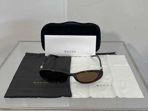 Designer style sunglasses