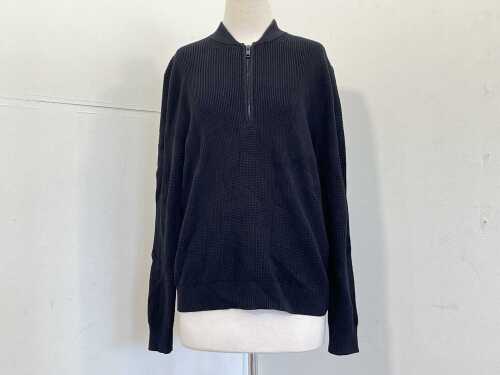 Saba Angus Men's Quarter Zip in Black, size S