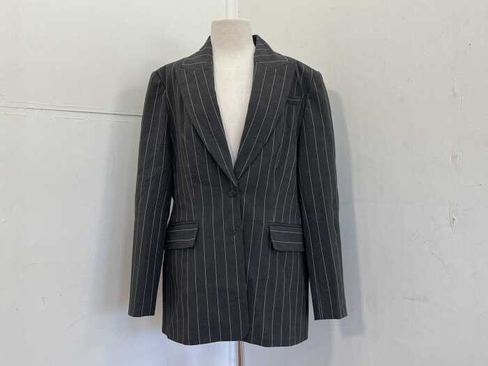 Cue Pinstripe Hourglass Blazer, size 14