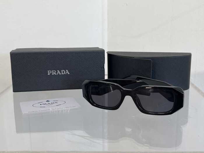 Designer style sunglasses in black