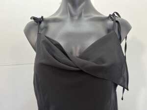 Susamusa Ember dress in Black, size M - 2