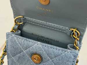 Designer style crossbody bag in blue and gold - 4