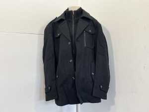 Wool coat in black, size 2XL