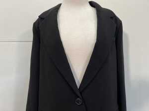 Portmans Wildest Dreams Blazer in Black, size 12 - 2