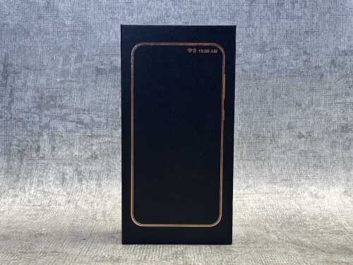 Unbranded smartphone