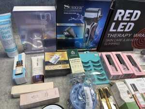 Group of beauty products - 2