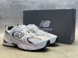 New Balance 530 size US 7.5 Men's
