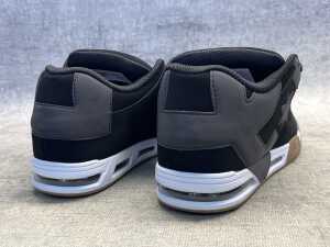 DC Command size US 11 Men's - 4