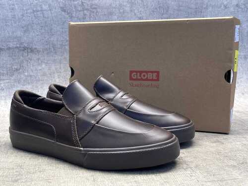 Globe Liaizon size US 9 Men's