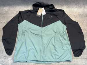 Nike Stride Men's Repel UV Running Jacket size XL