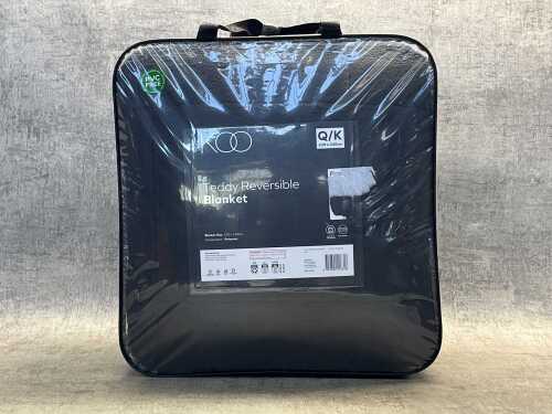 Koo Teddy Reversible Blanket size Q/K
