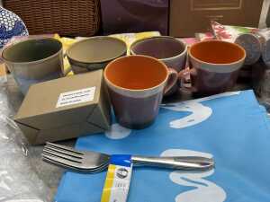 Group of homewares - 4