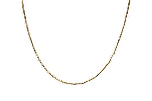 A damaged necklace in 18 carat yellow gold