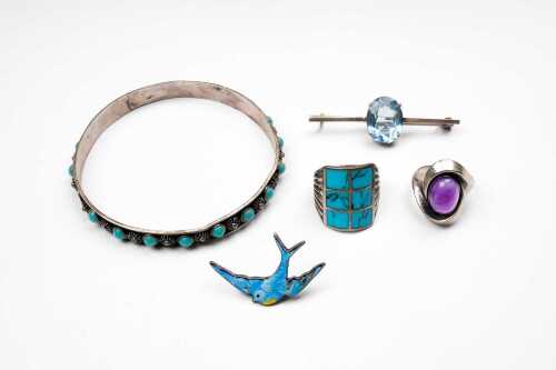 Collection of jewellery in sterling silver