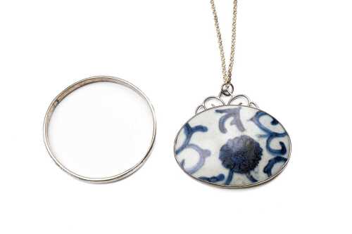 Collection of jewellery in sterling silver