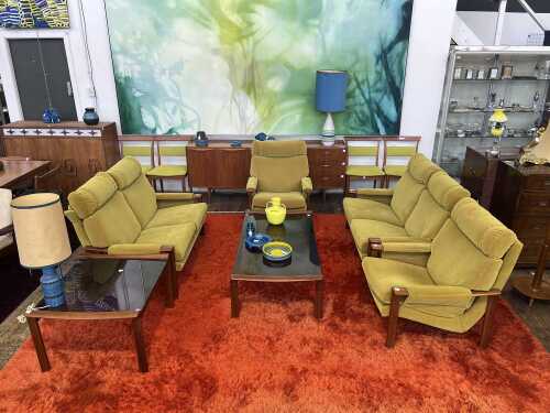 Six piece Tessa T21 lounge suite
