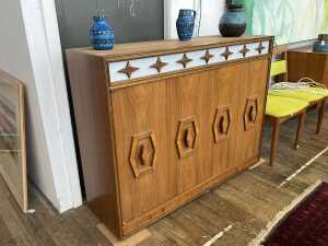 Jakob Rudowski (1927 - 1996) mid-century wall mounted bar unit. - 2