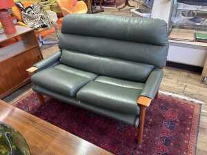Tessa T21 four piece lounge suite - 3