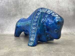An Aldo Londi Bitossi Rimini Blue ceramic bull - 2
