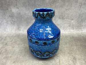 Two Italian mid-century ceramic vases in blue and black designs. - 2