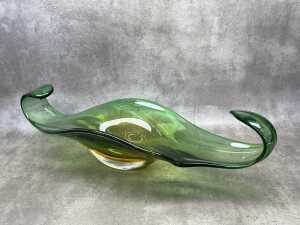 A Murano sommerso organic shaped art glass table centerpiece bowl in green and gold - 2