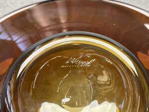 An iridescent glass bowl - 3