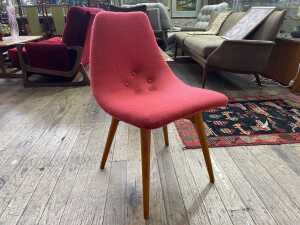 A Grant Featherstone D350 dining chair