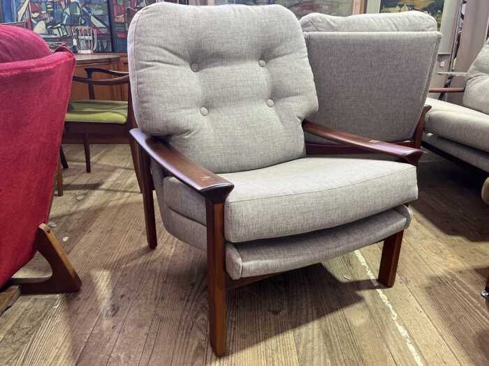 Tessa T21 armchair