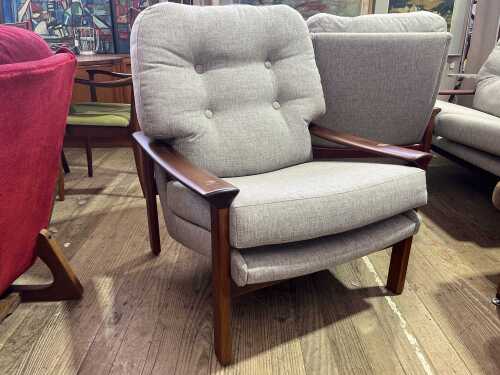 Tessa T21 armchair