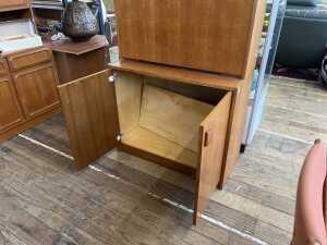 Mid century teak wall unit - 4