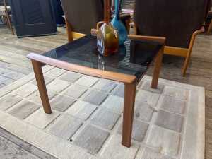 Tessa T21 Square mid-century coffee table - 2