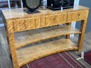 Swedish Modern maple sideboard, 1930s - 2