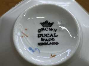 Crown Ducal 'Blue Urn' porcelain tea setting for ten - 5
