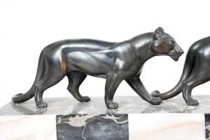 Art Deco sculpture of panthers - 3