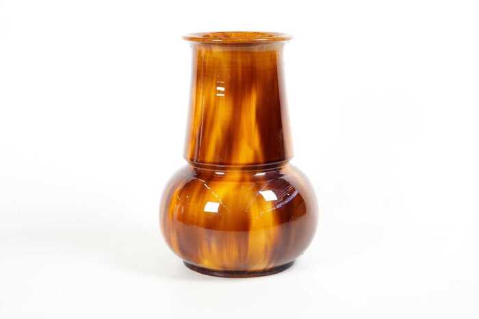 Hugh McHugh, Tasmania (1873-1962), brown drip glaze pottery vase