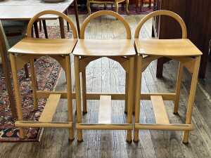 Set of 3 Italian beech postmodern bar stools
