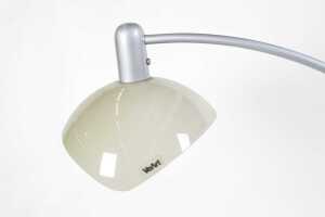 VeArt metal desk lamp in metallic silver - 2