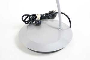 VeArt metal desk lamp in metallic silver - 4