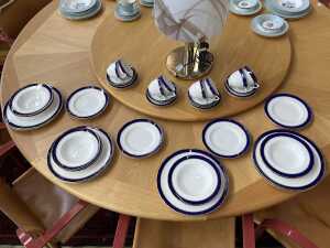 Royal Worcester 'Cavendish Blue' porcelain dinner setting for eight